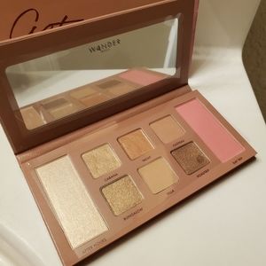Wander beauty luxury blush and highlighter kit.